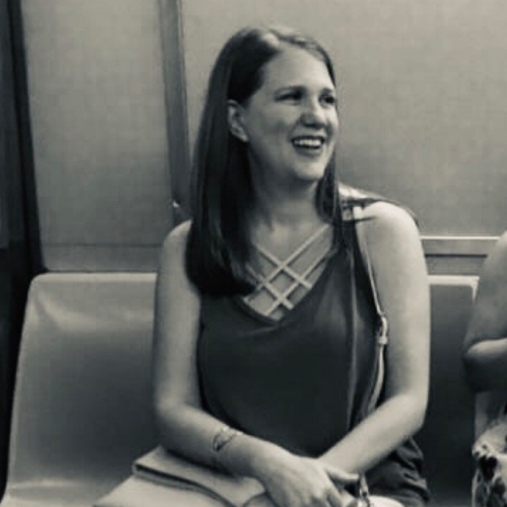 Meet your Posher, Nicole